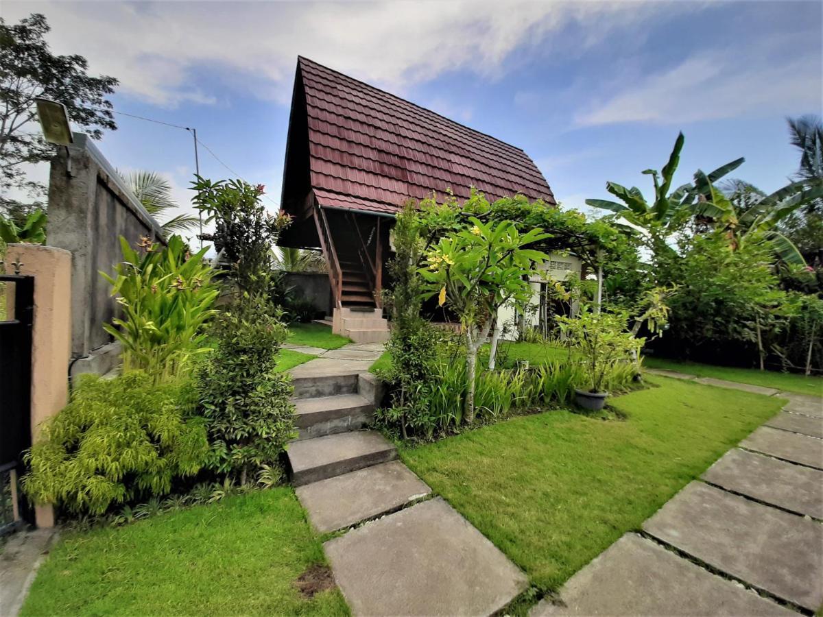 Telagamas Guest House Banjarangkan Buitenkant foto