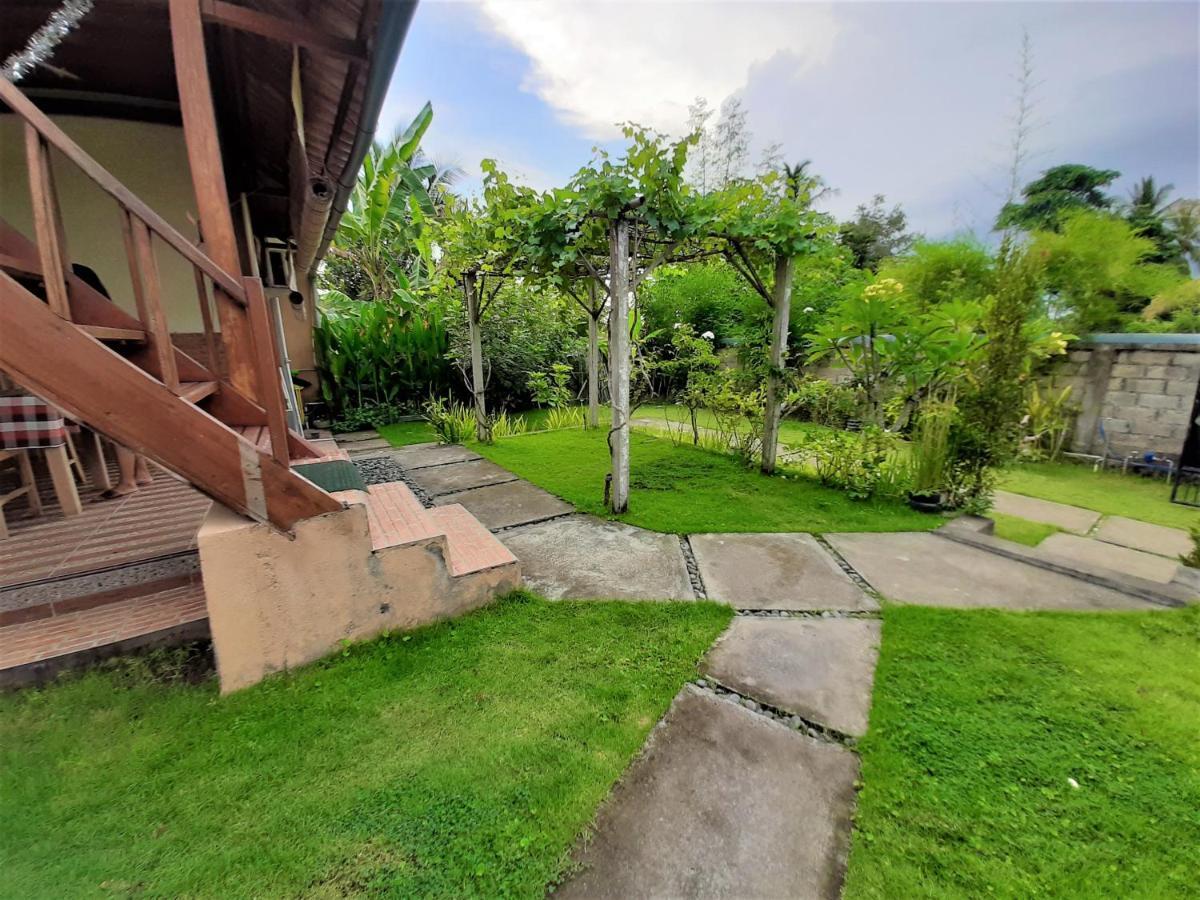 Telagamas Guest House Banjarangkan Buitenkant foto